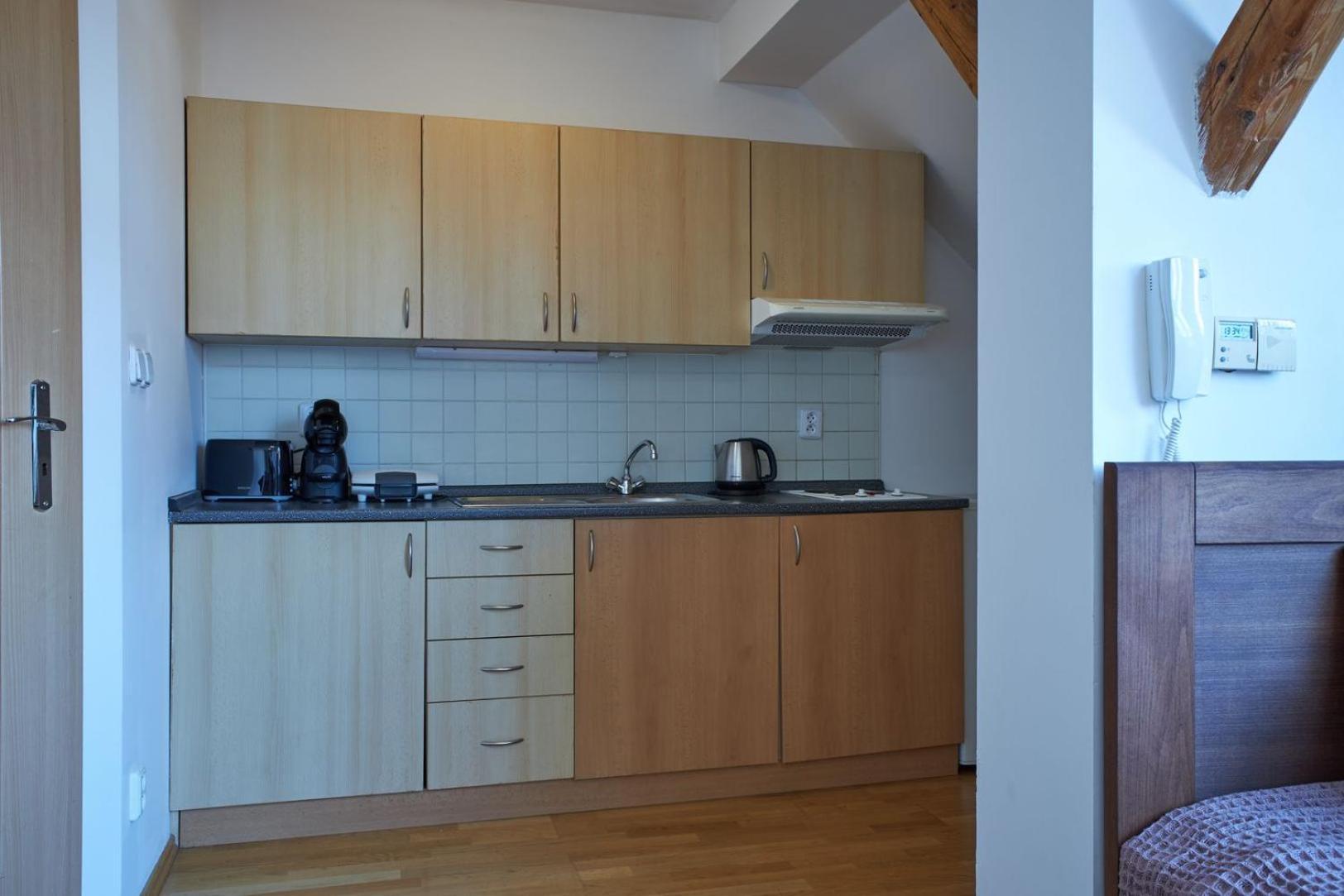 Narodni - Old Town Hotel apartamentowy *
