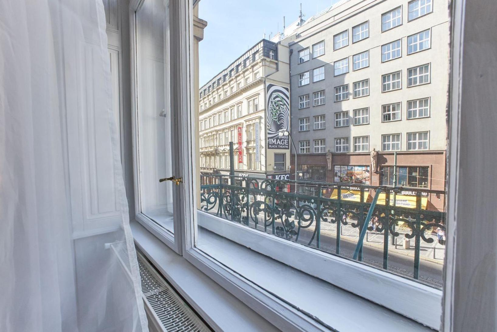 Hotel apartamentowy Narodni - Old Town