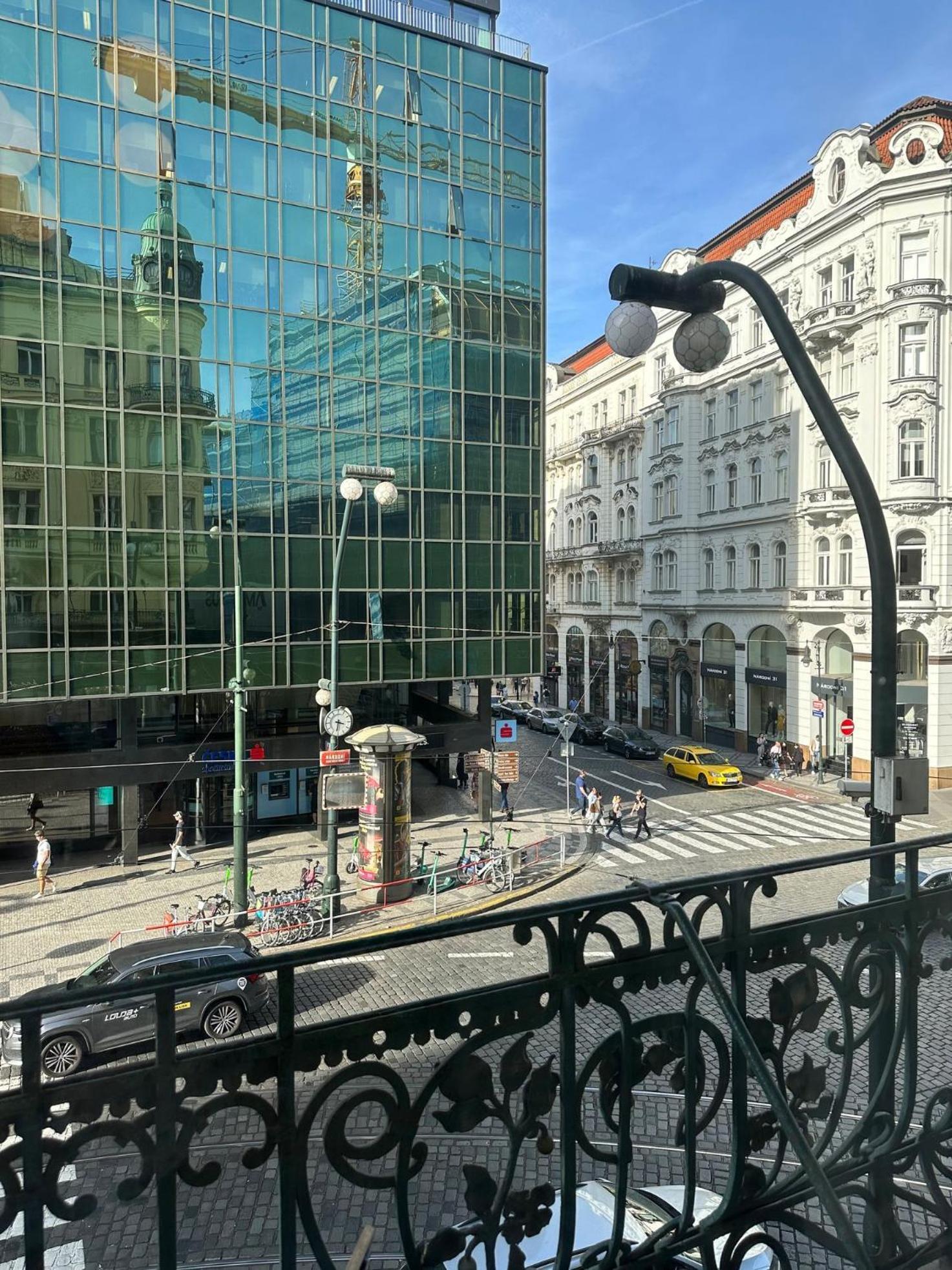 Hotel apartamentowy Narodni - Old Town Praga